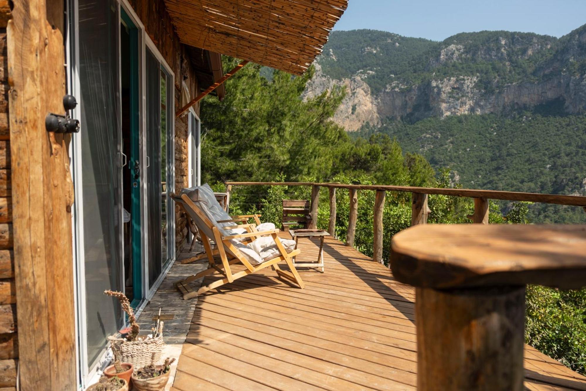 Uzak Spectacular Views In Kabak Appartement