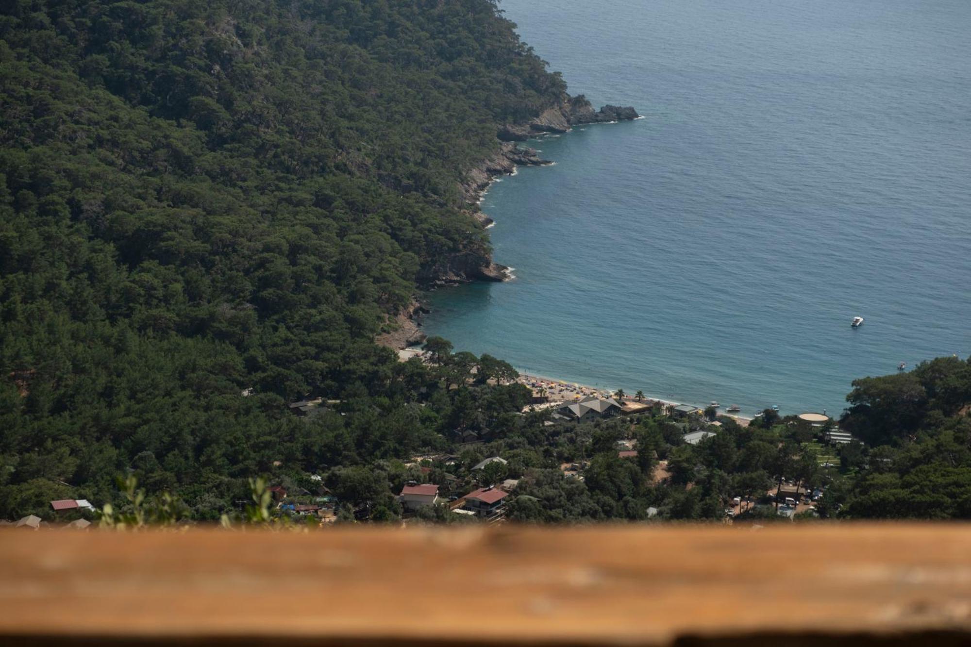 Uzak Spectacular Views In Kabak Appartement Fethiye
